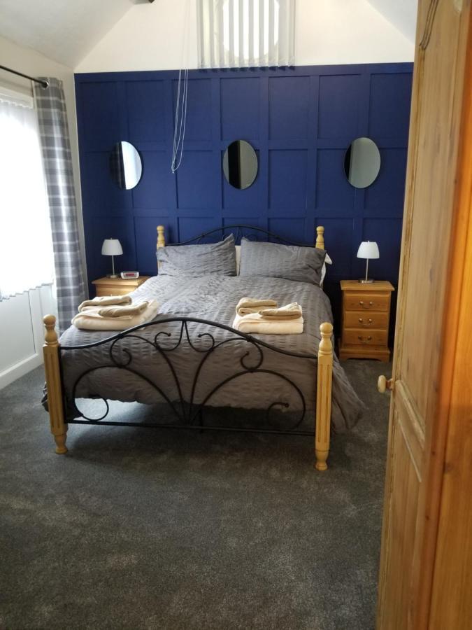 Holyhead Lodge Esterno foto
