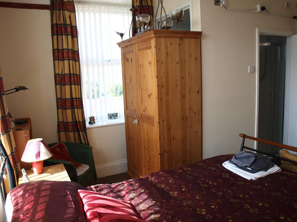 Holyhead Lodge Esterno foto