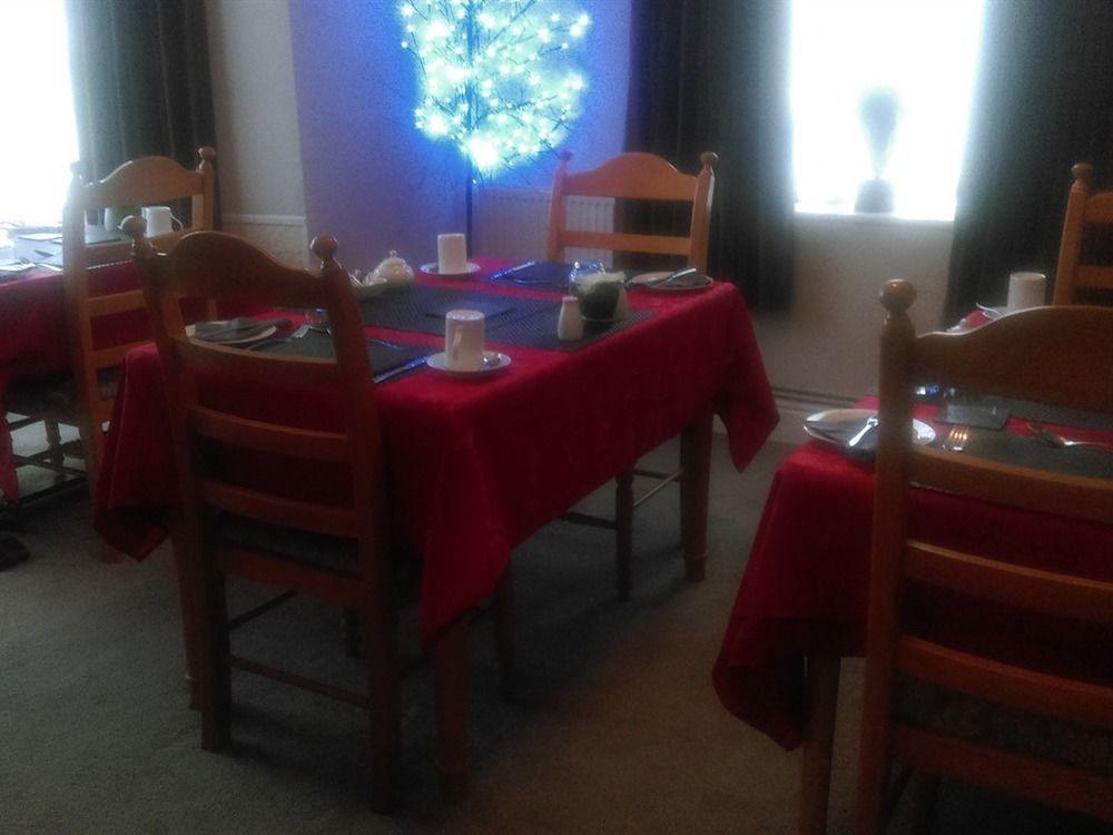 Holyhead Lodge Esterno foto