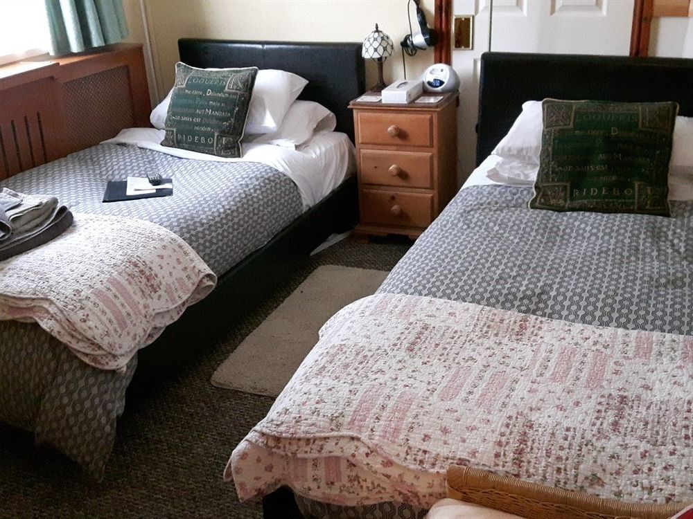 Holyhead Lodge Esterno foto