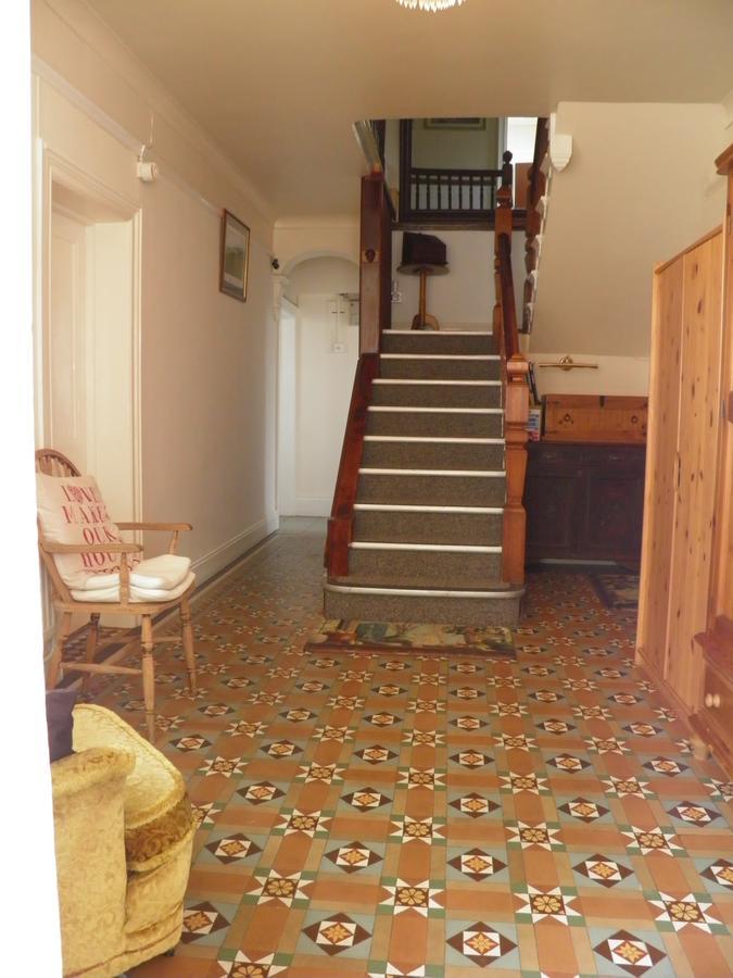 Holyhead Lodge Esterno foto